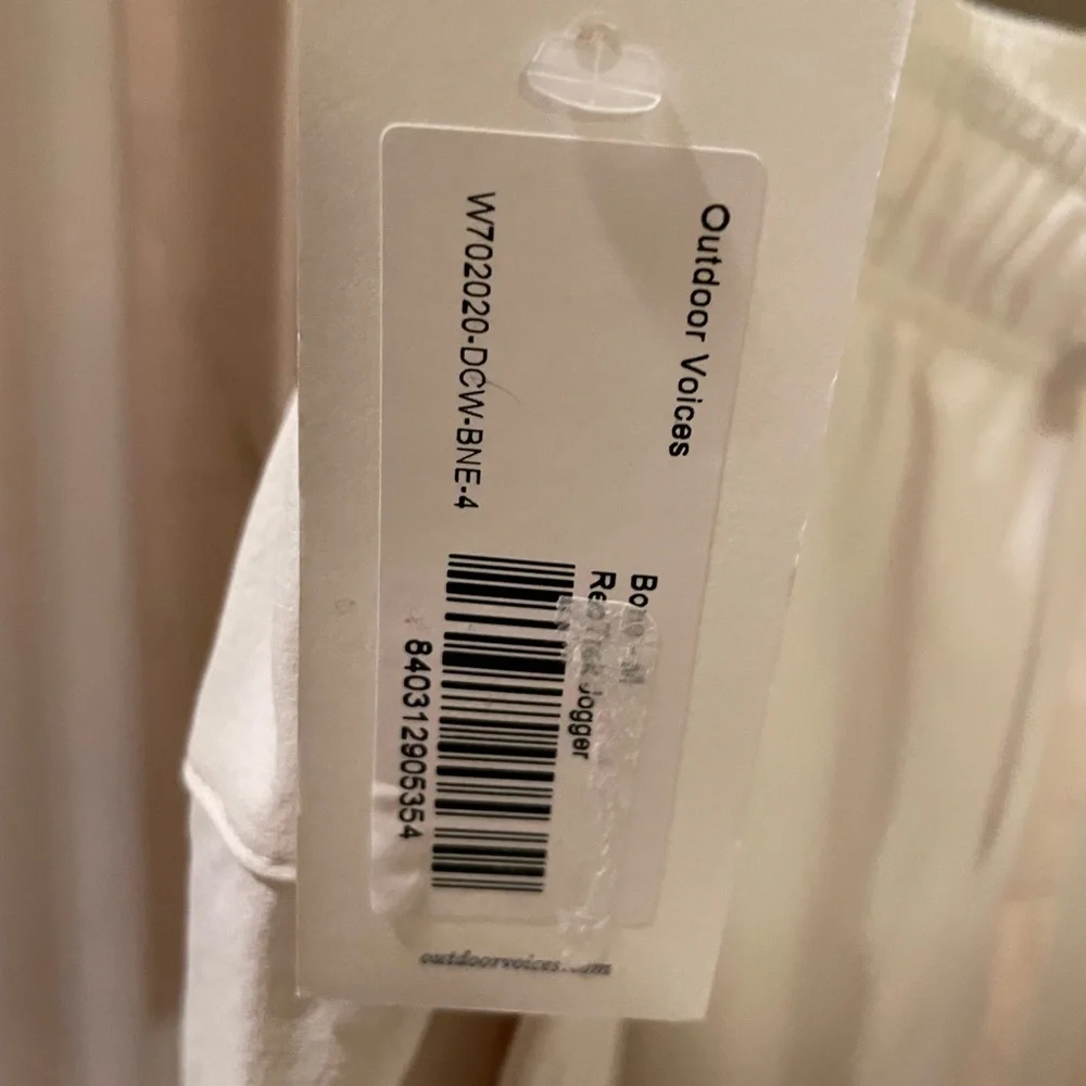 NWT RecTrek Jogger Pant Bone Size Medium Outdoor Voices - Picture 5 of 6